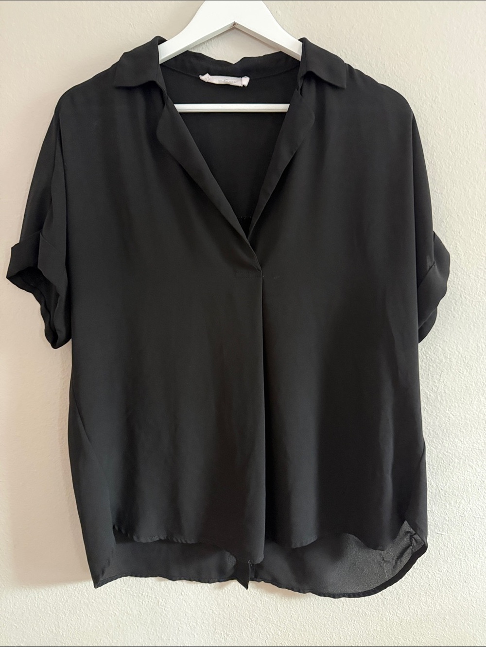 All in Favor Black Short-Sleeve Collared V-Neck Blouse